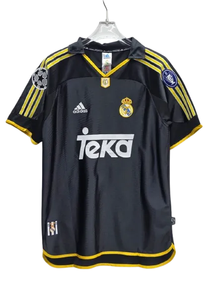 Real Madrid 99–2000 Away Jersey with reberto carlos
