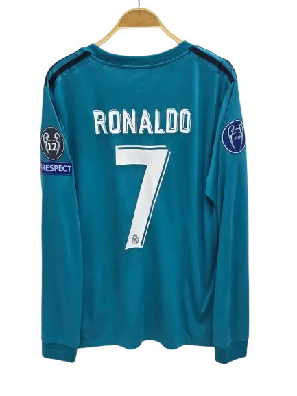 Real madrid jersey with ronaldo 7